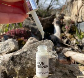 Sonnenschutz Serum, Rike von G bei Susann Hess Hautkonzept, Kosmetik Basel