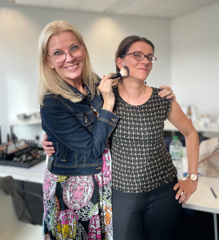 Brigitta B. Behrends und Susann Hess Hautkonzept